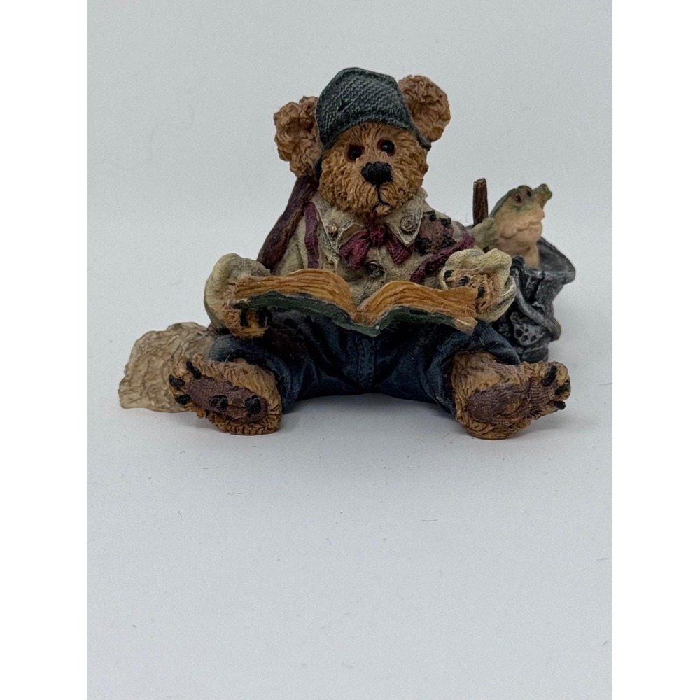 Boyds Bears & Friends Noah's Ark Series 1-Willie as Noah's Son Figurine